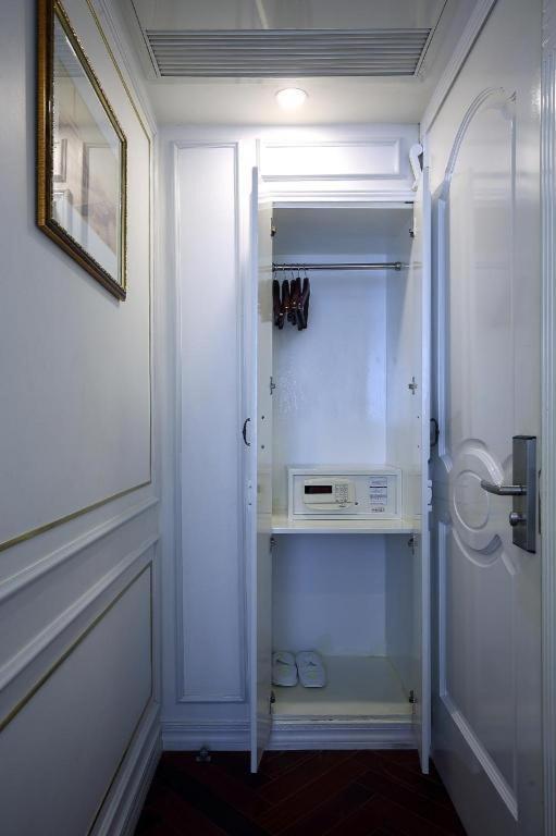 Khách sạn Greentree Sài Gòn đông Du 3*